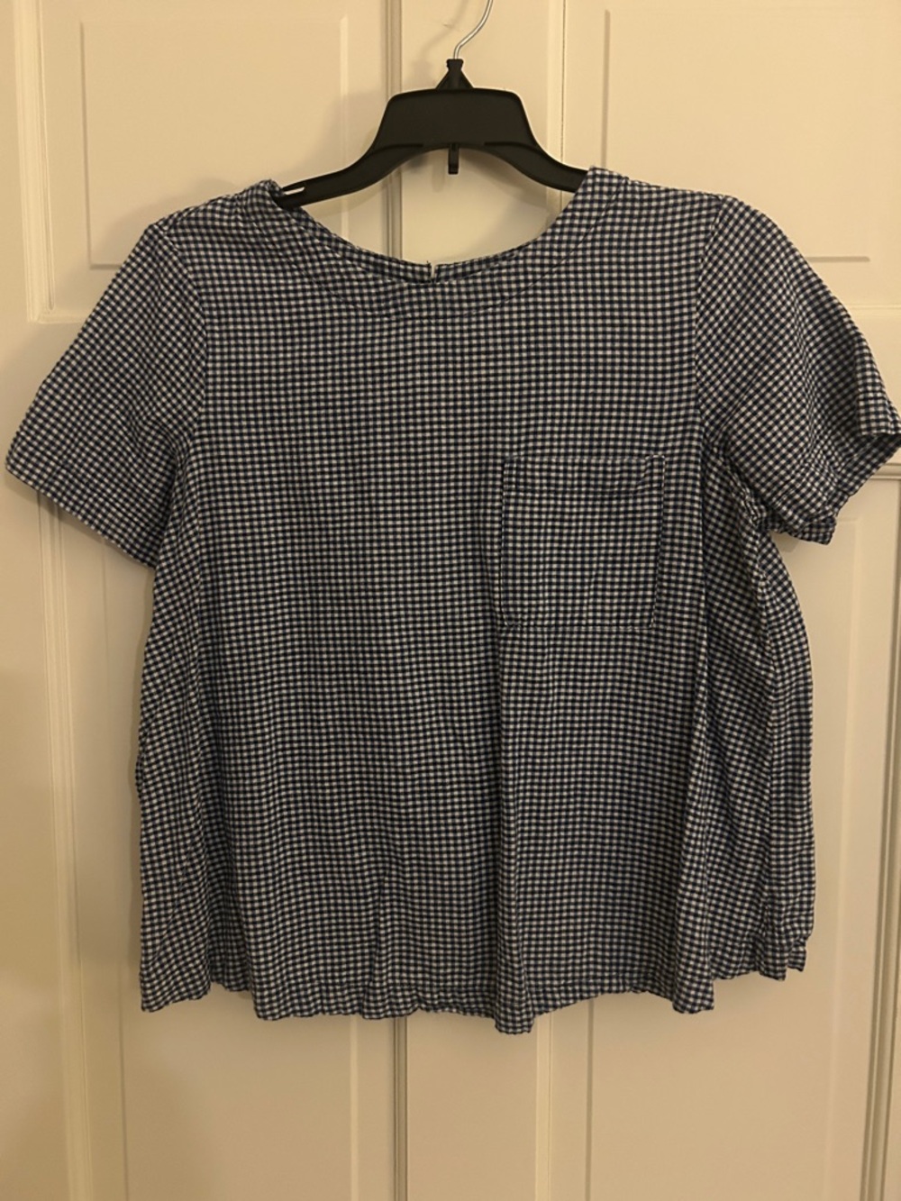 Old Navy Blue Gingham Short Sleeve Pocket Top